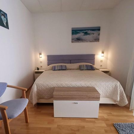 Guesthouse Apartment Bozica Bol Exterior foto